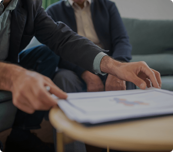 MapleRates insurance benefits including 24/7 assistance, rental loss of use coverage, equipment protection, and trusted partnership with APRIL Marine in Canada